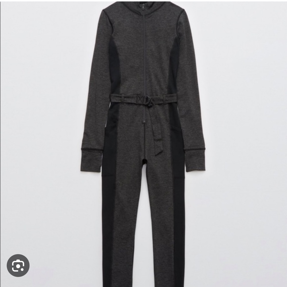 🎉host pick 🎉Aerie chillside warm up base layer jumpsuit - Picture 2 of 5